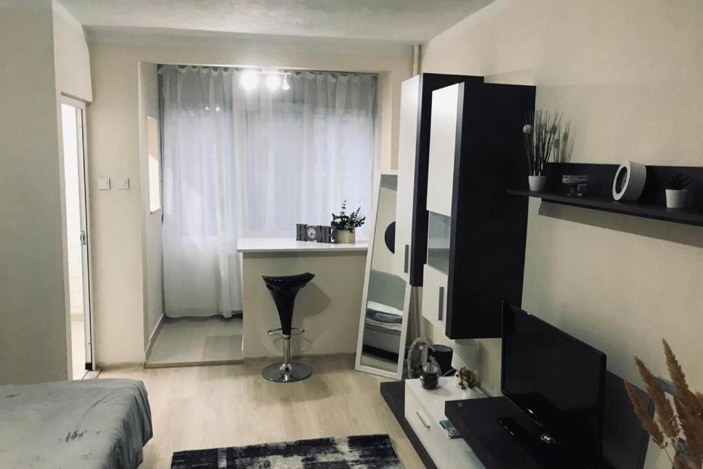 Reeas Apartament Timişoara Exteriör bild